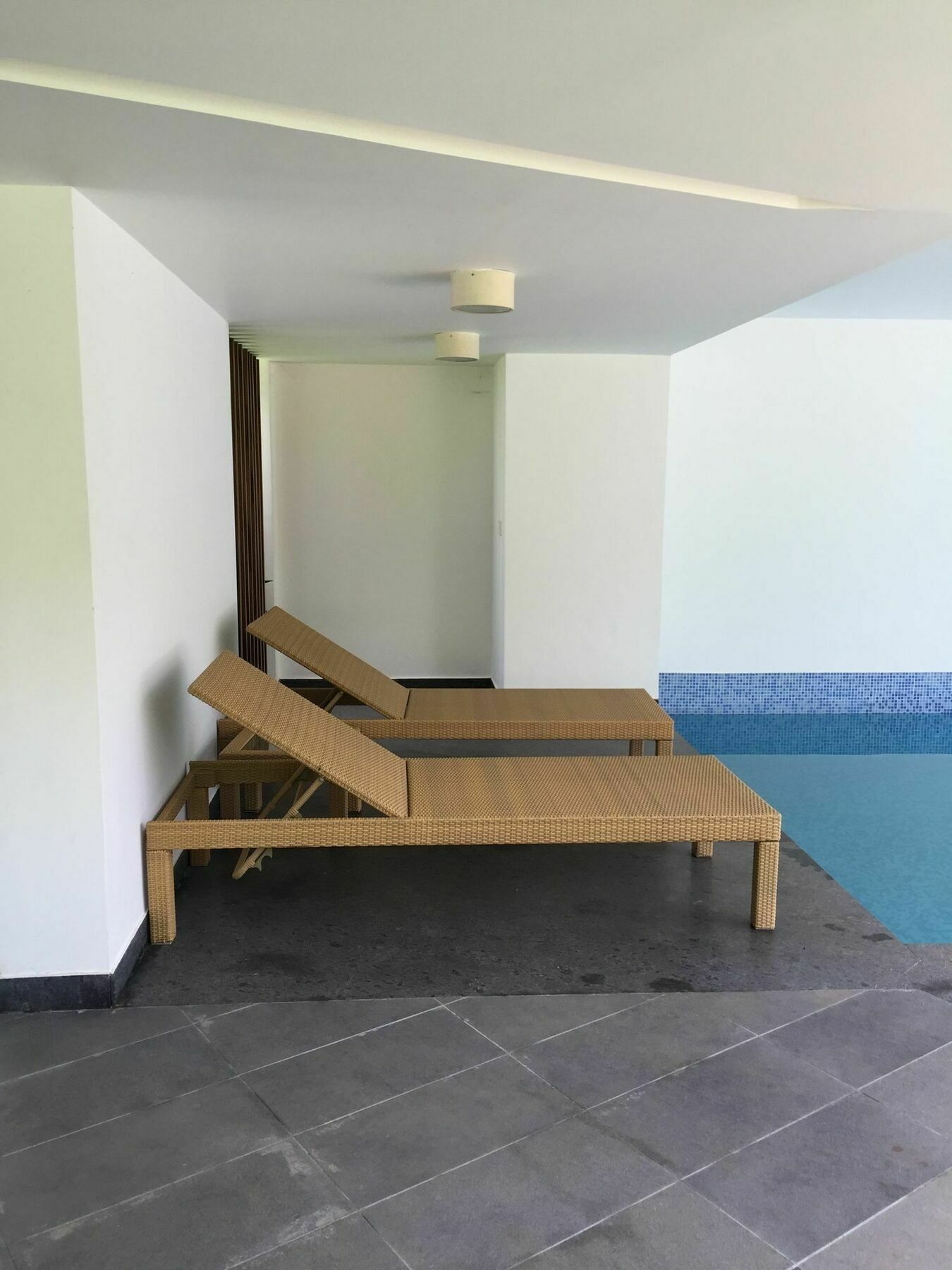 Calem Grove Hotel Candolim Bagian luar foto