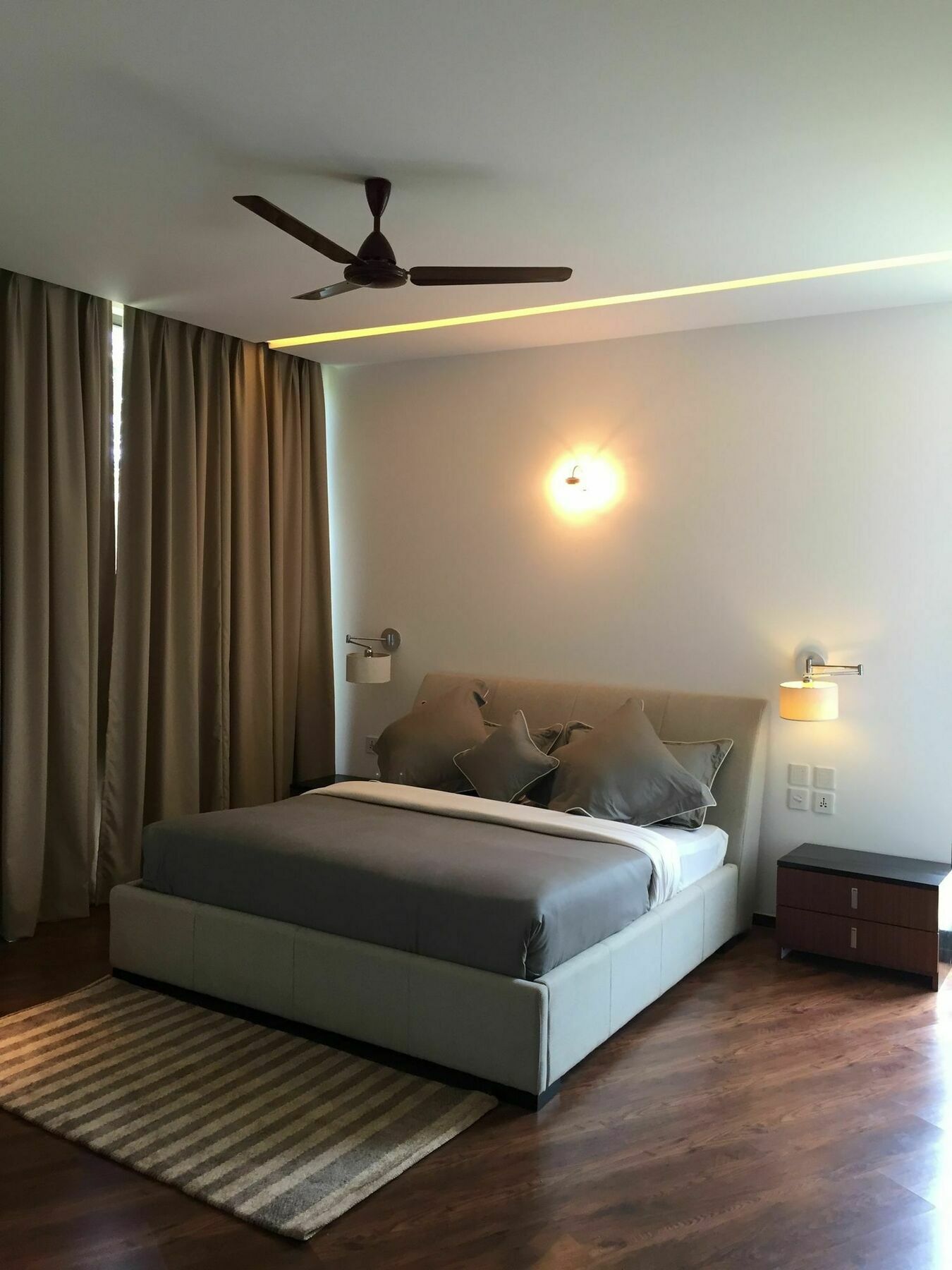 Calem Grove Hotel Candolim Bagian luar foto